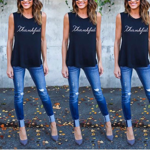 ♡ Thankful Graphics Tee Top - Picture 4 of 8